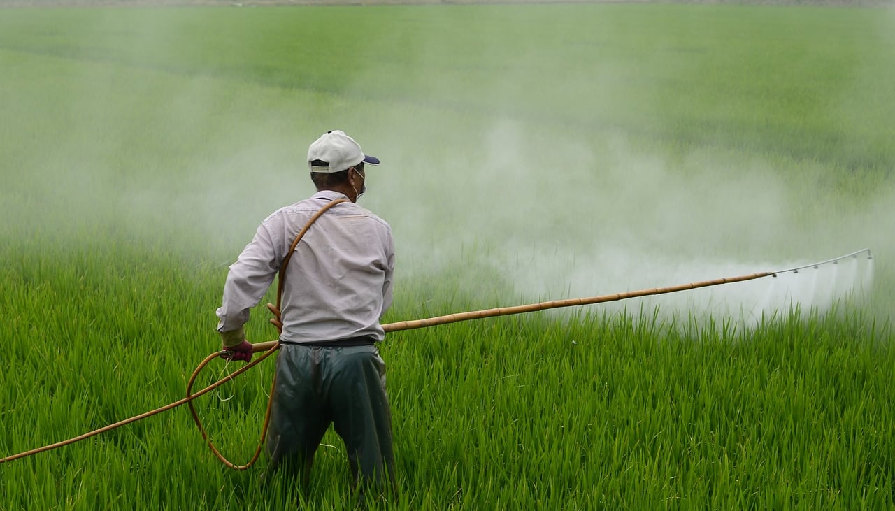 LegalWireDaily — Judge says feds used faulty data to support pesticide findings