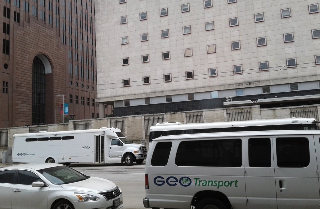 Ninth Circuit orders closer look immunity defense for private ICE facility