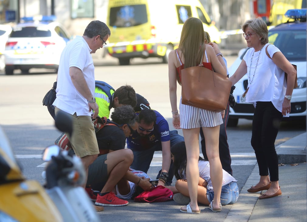 Van Plows Into Crowd, Leaves 13 Dead in Barcelona Tourist Spot ...