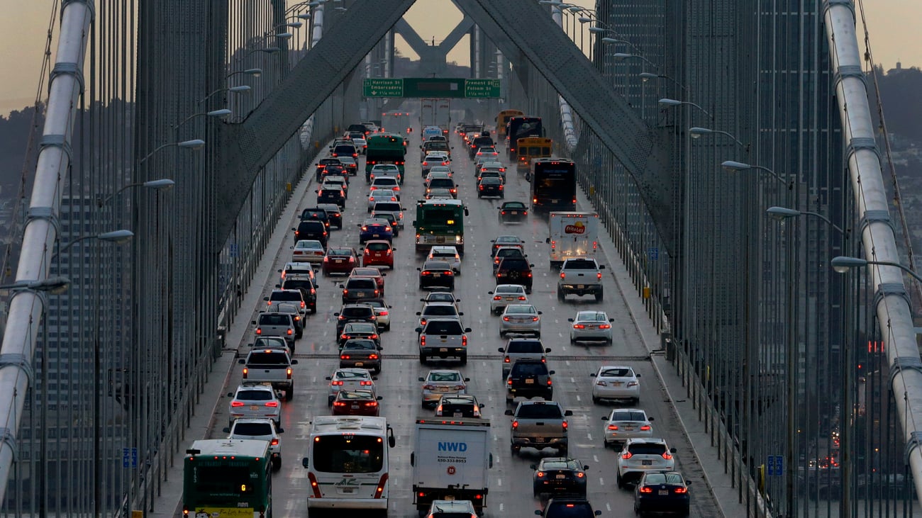 US Judge: Federal Standing Likely in California Emissions Lawsuit
