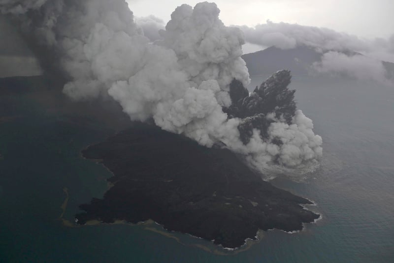 Island collapse that trigged tsunami could not have been predicted ...
