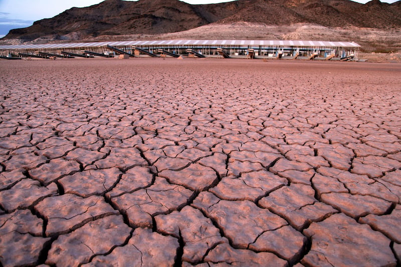 Record-breaking March heat worsens Arizona drought outlook