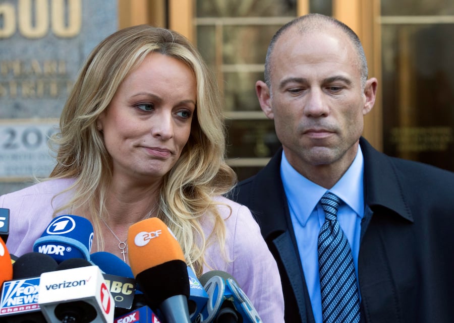 https://imagedelivery.net/wKQ19LTSBT0ARz08tkssqQ/127.0.0.1/2019/05/daniels-avenatti.jpg/w=0