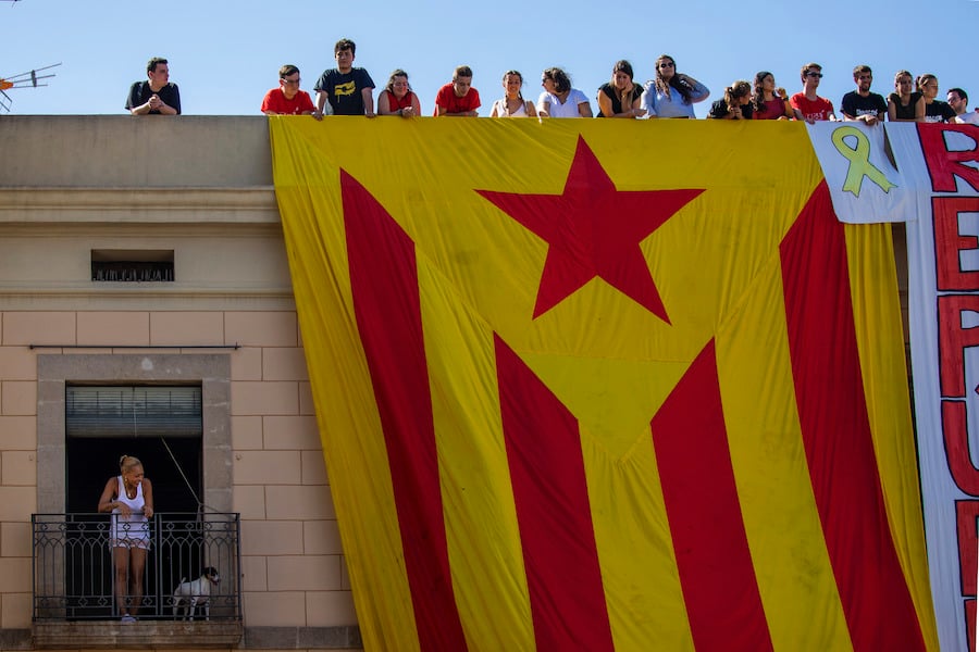 LegalWireDaily — EU court clears path for Spain’s Catalan amnesty
