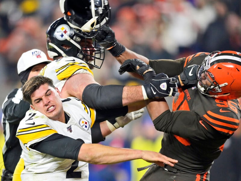 assualt with a football helmet On-Field Assault Sure to Bring Harsh NFL Response
