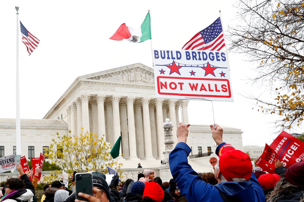 DACA Rollback Overturned by Fractured Supreme Court Courthouse