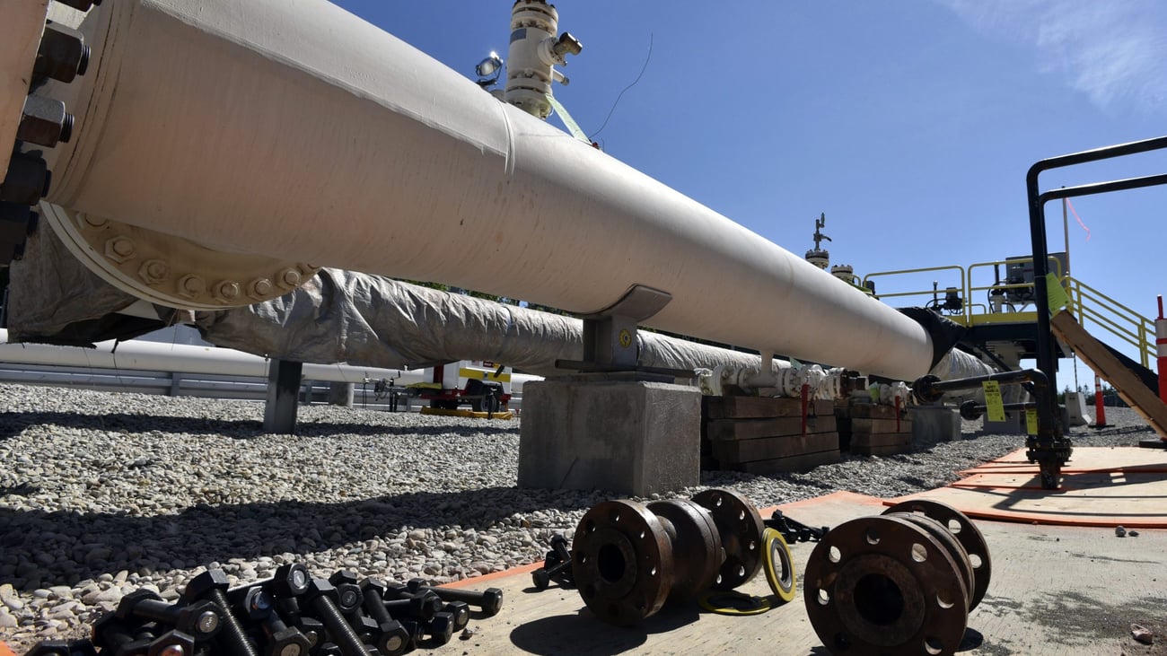 Justices close federal court doors for Michigan pipeline spat