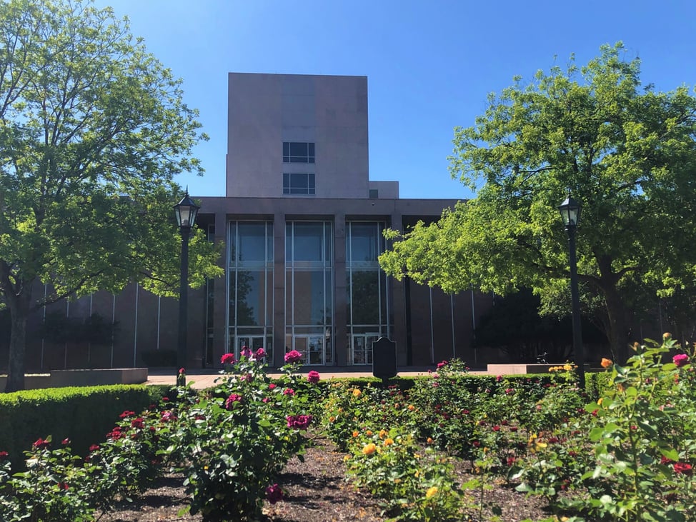 Texas Supreme Court OKs Service of Process Through Social Media, Email ...