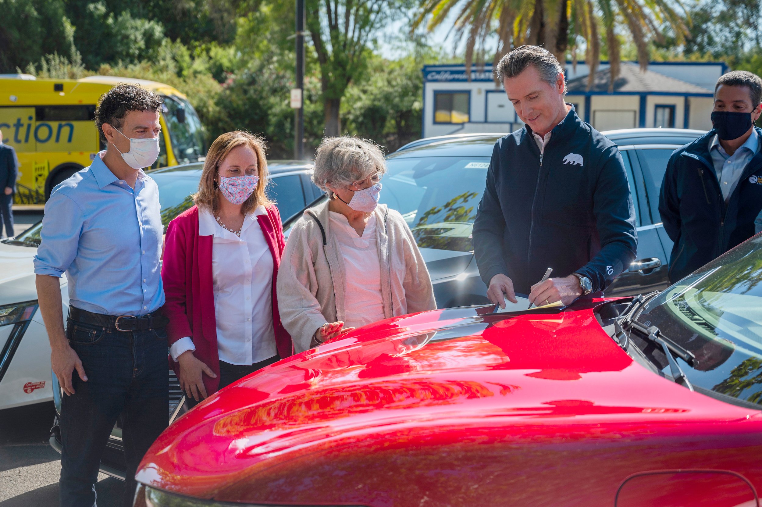 Supreme Court greenlights reckoning on California EV mandate | Courthouse  News Service