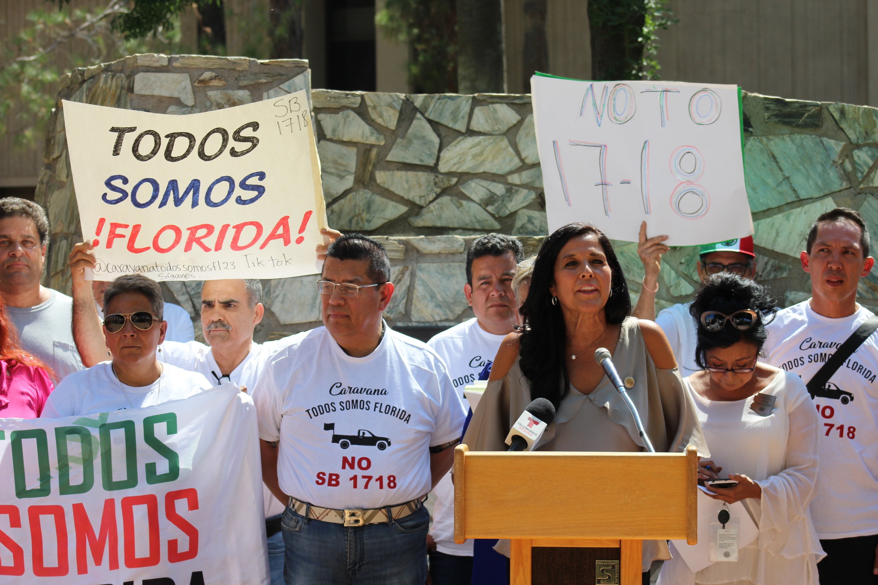 Activists Call for State to Issue Driver's Licenses to Undocumented  Immigrants