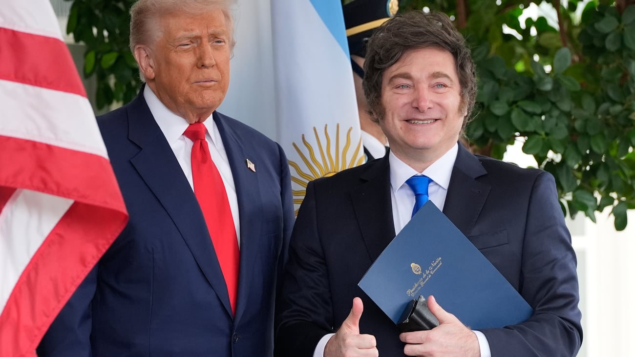 Argentina Milei: New Security Legislation Advances Amid Economic Crisis