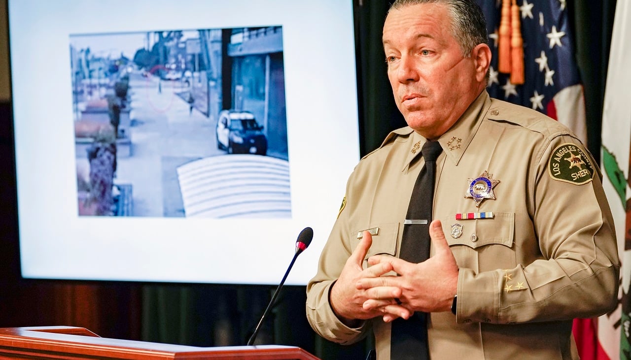 Ex-LA sheriff pushes Ninth Circuit for second shot at suit over county's 'do not rehire' designation