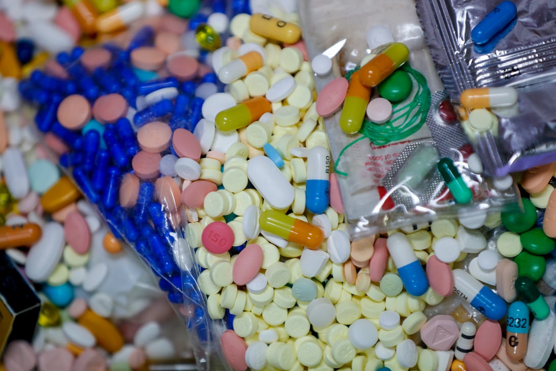 New York Reaches Settlement on Opioid Crisis as States Near Deal Worth ...