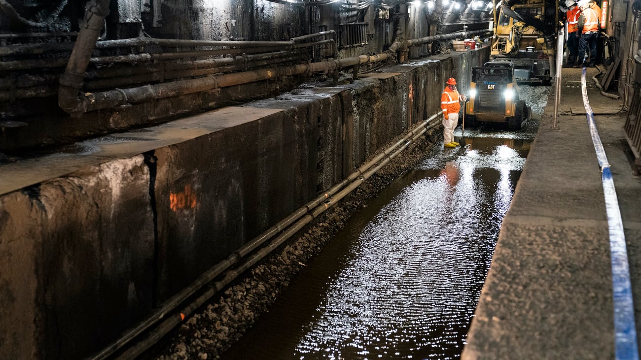 Judge bars Trump from cutting off Hudson Tunnel funding