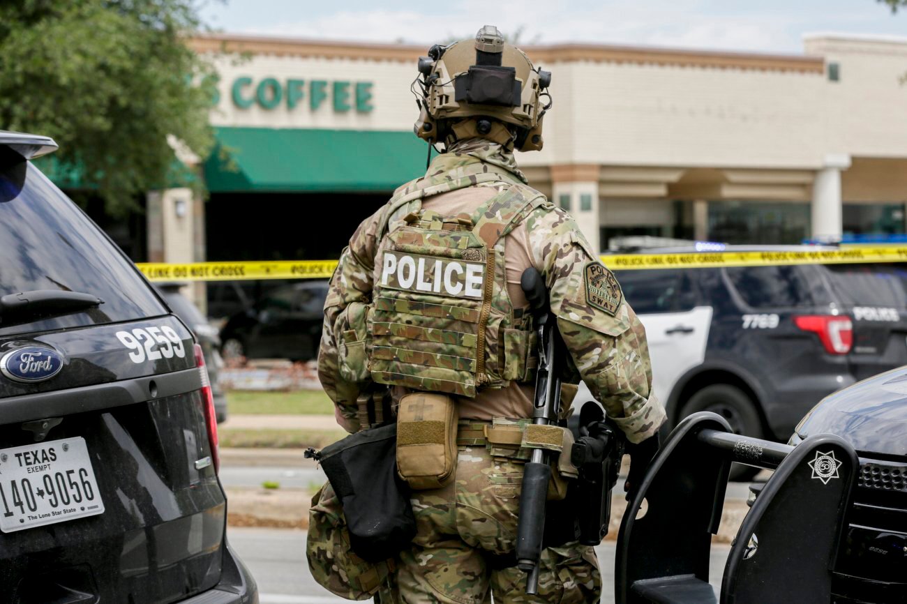 Police: Suspect on the Run in Fatal Shooting of 3 in Texas | Courthouse ...