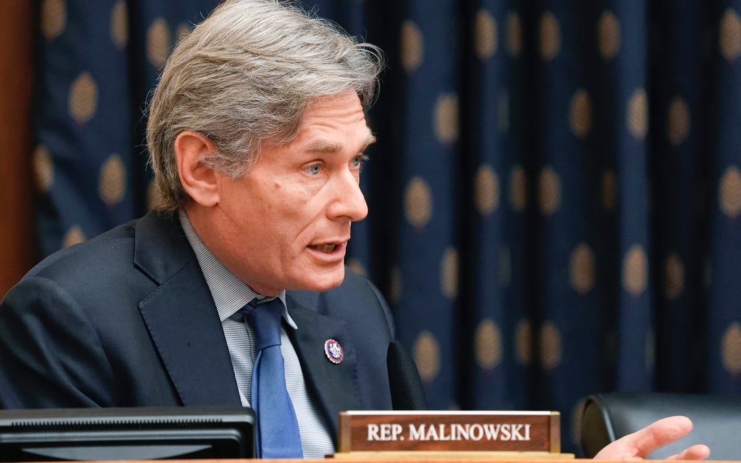 Crowded Democratic field leaves no clear leader in New Jersey House race
