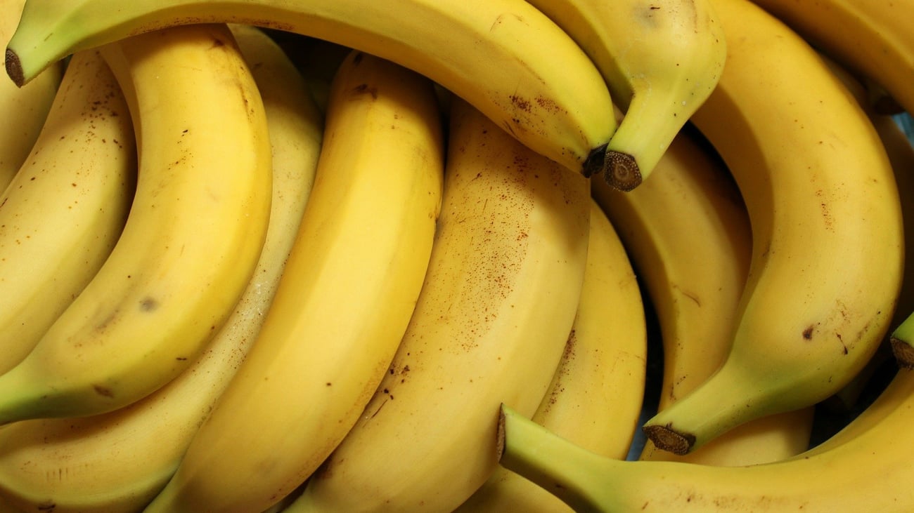 Noncitizen accused of stealing bananas released