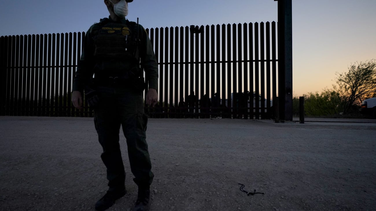 Supreme Court opens door for Trump to restart border turnback policy 