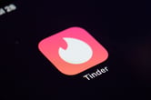 Tinder dating app icon