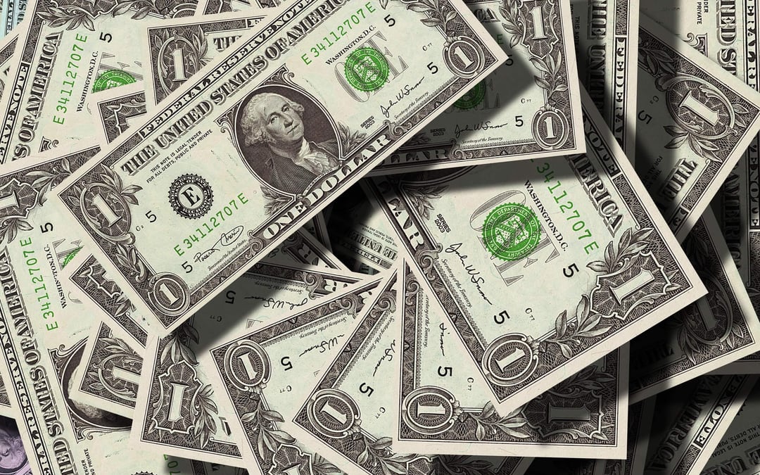 California lawmakers take look at removing state taxes on tips