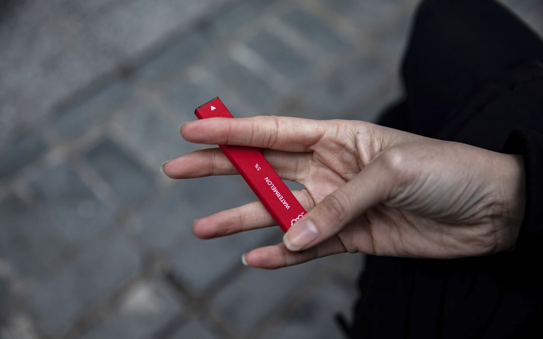 Oregon urges justices to keep vape product packaging rules