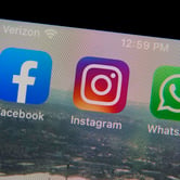 social media app icons