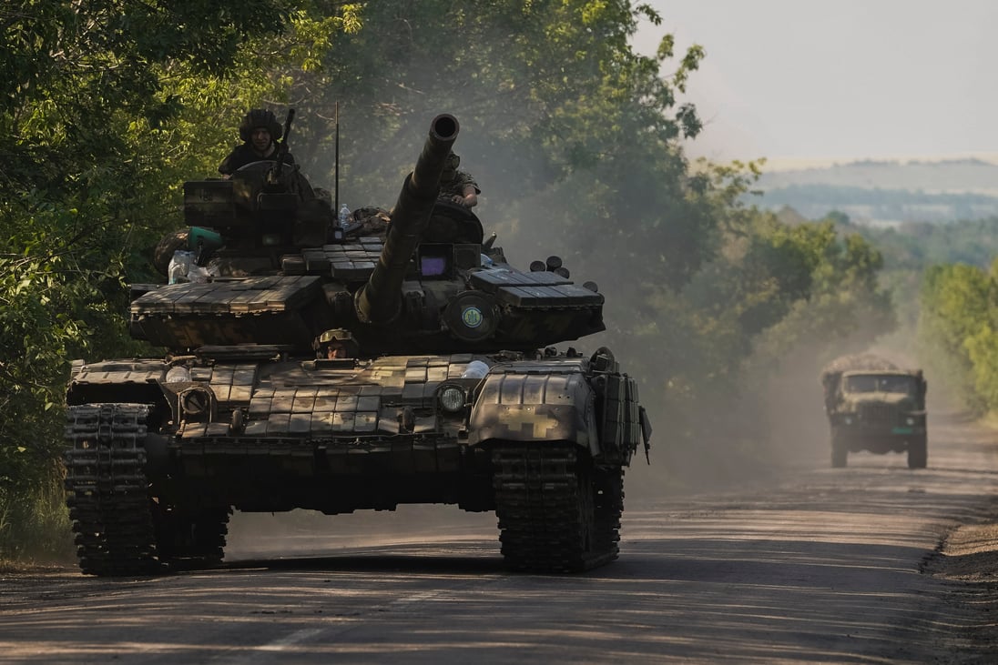 Tank Execution Europe court tells Russia to prevent execution in eastern Ukraine ...