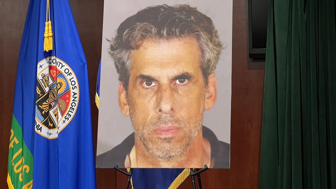 LegalWireDaily — Creep or criminal? Sexual assault trial of TV writer begins