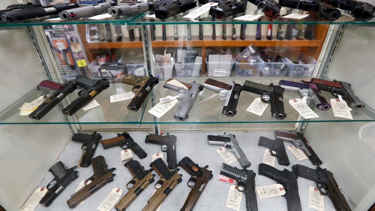 Seventh Circuit reaffirms Wisconsin felon's gun conviction