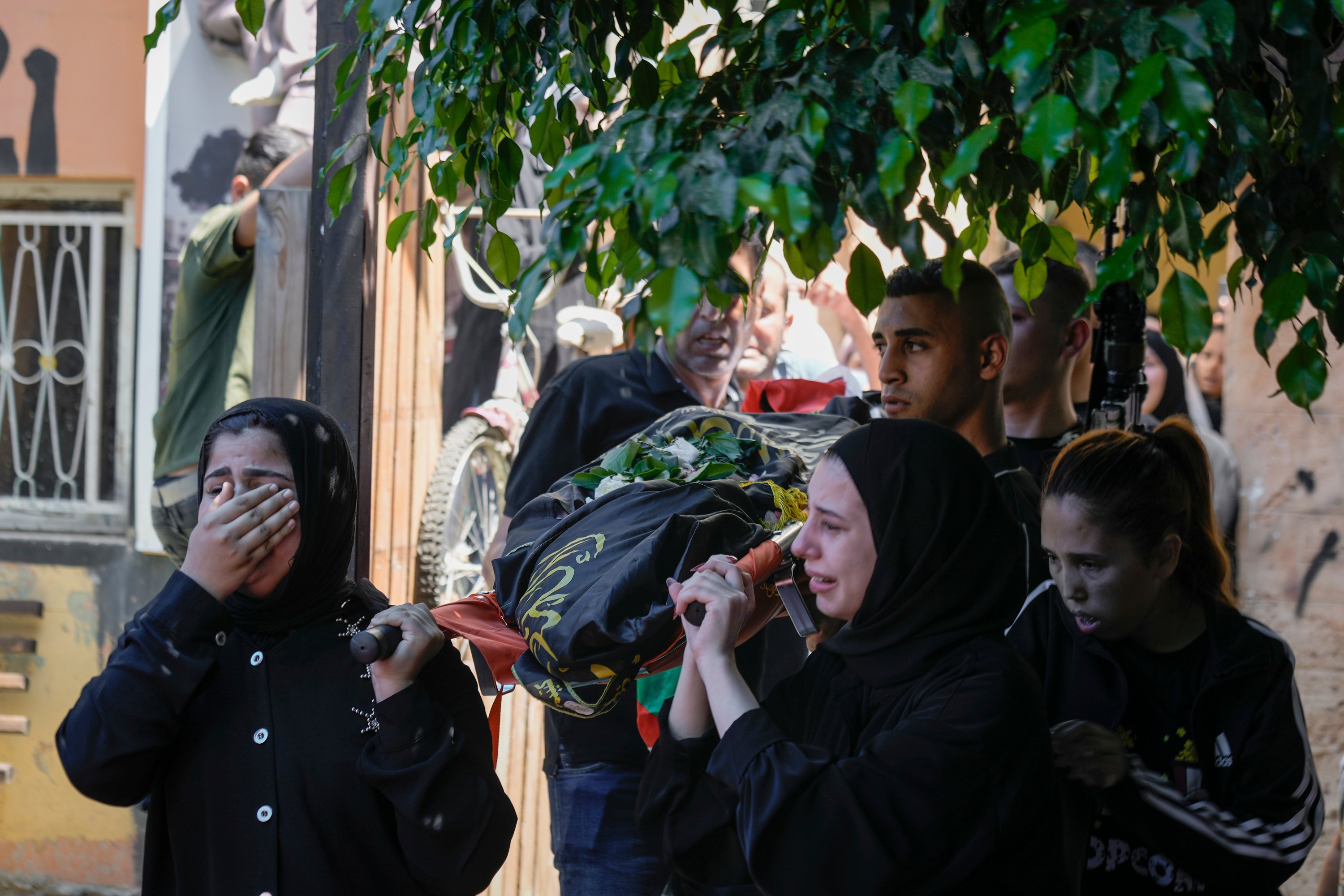 Israeli settlers torch Palestinian homes and cars to avenge deadly