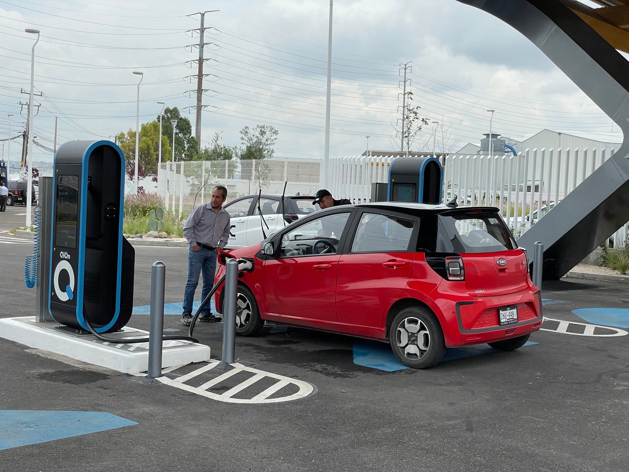 Fastest car charging station deals