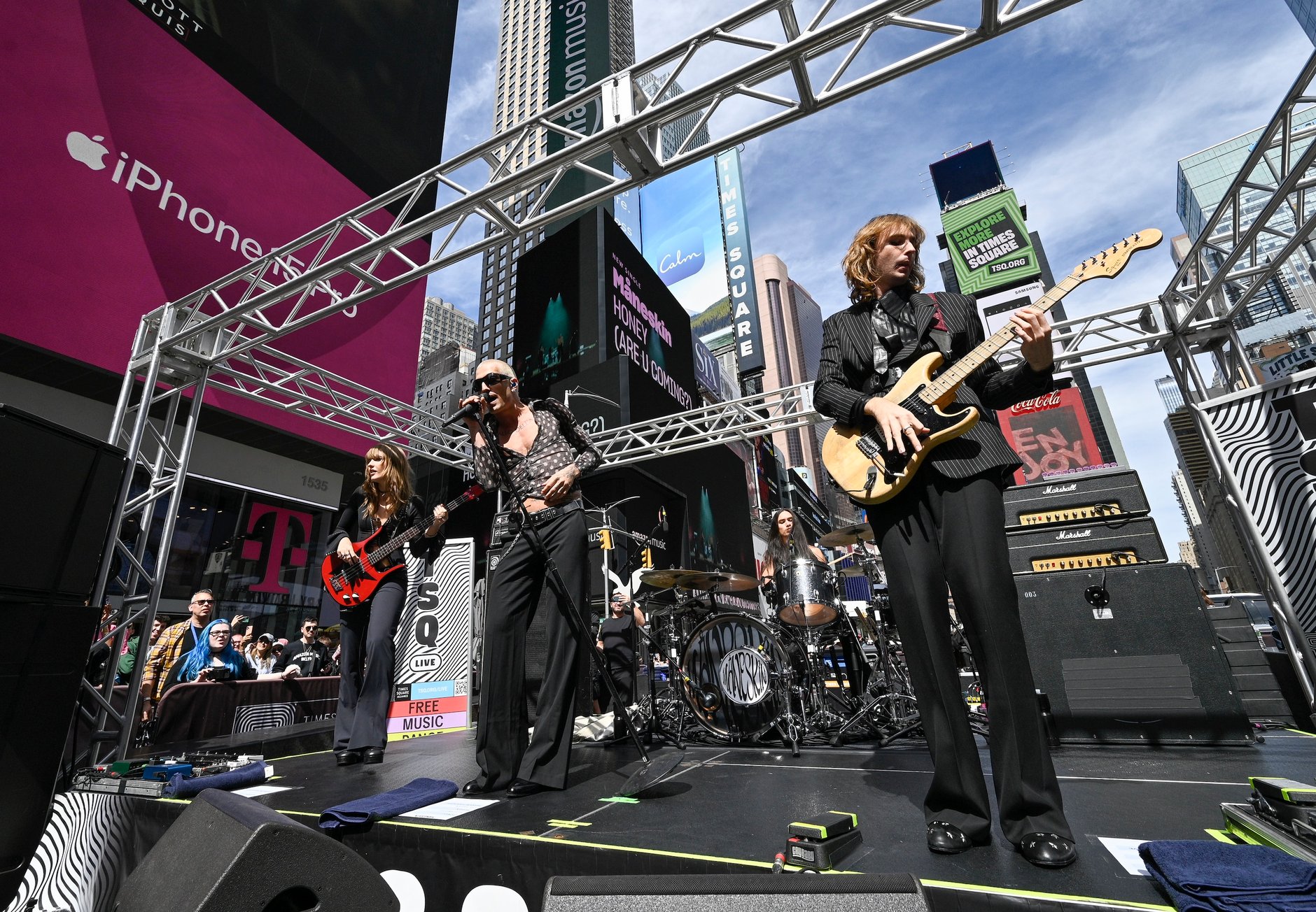 Maneskin Tour 2025 Rock Your World