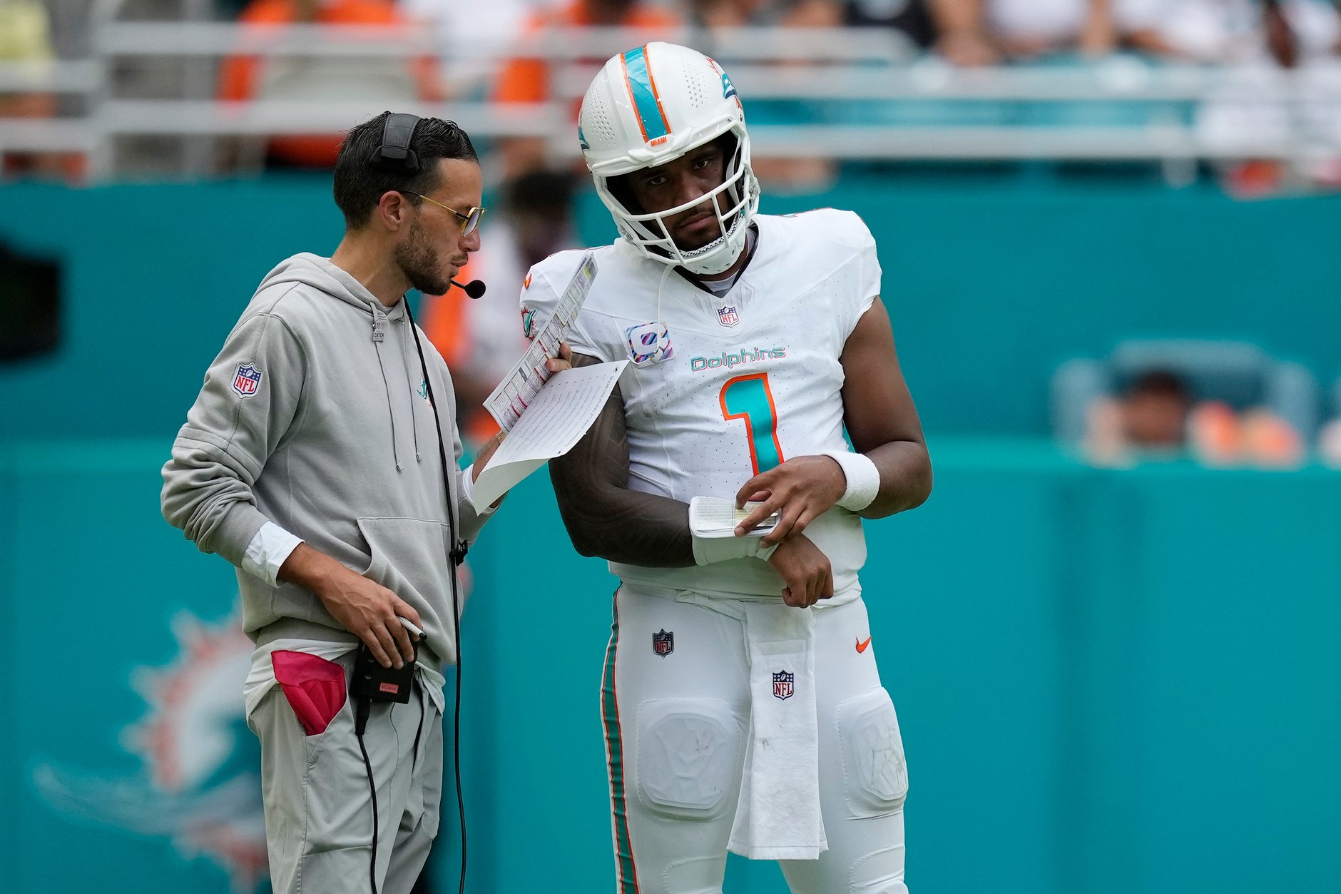 The Dolphins and the 49ers are off to record-threatening offensive starts