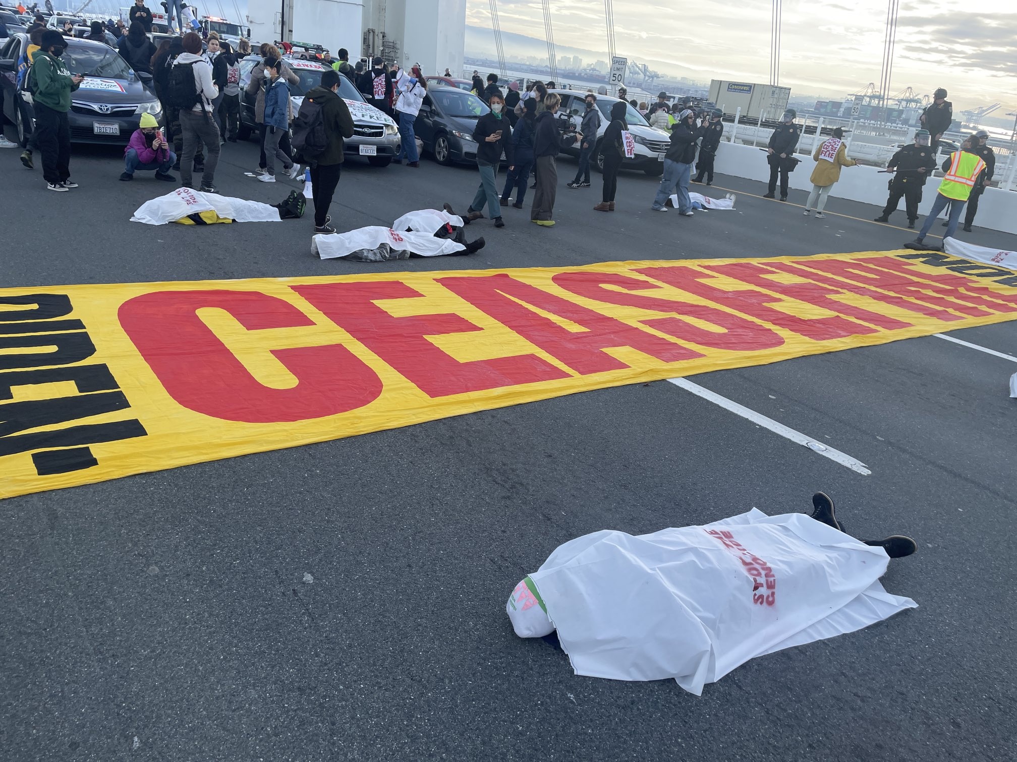 Protest shuts down San Francisco Bay Bridge for hours