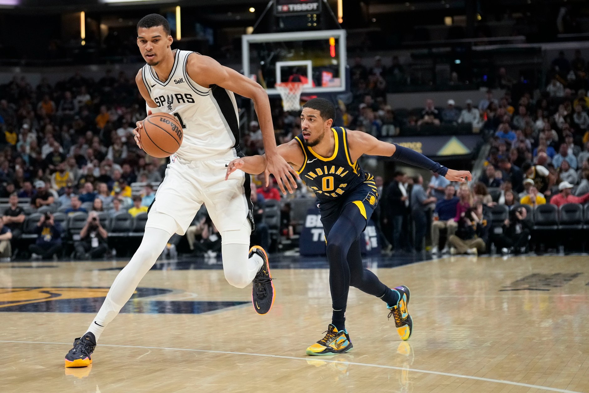 Victor Wembanyama's NBA education is underway. The French teen is passing  the early tests | Courthouse News Service
