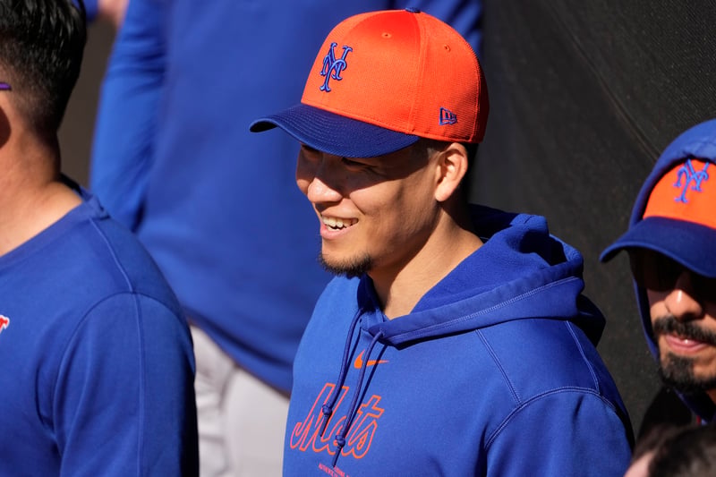 Kodai Senga at Spring Training