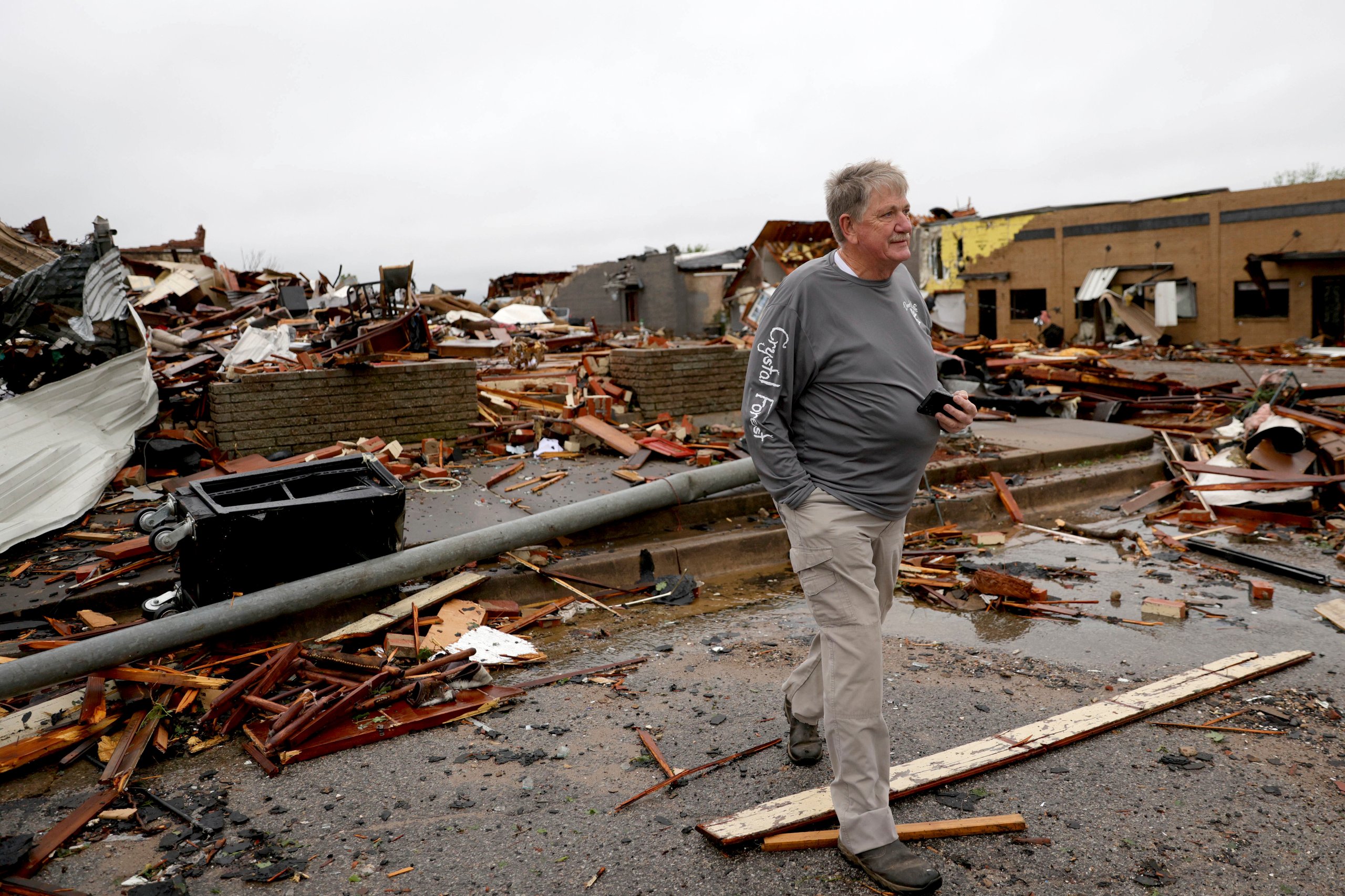 Recovery efforts underway in tornado-torn Oklahoma, Nebraska, Iowa ...