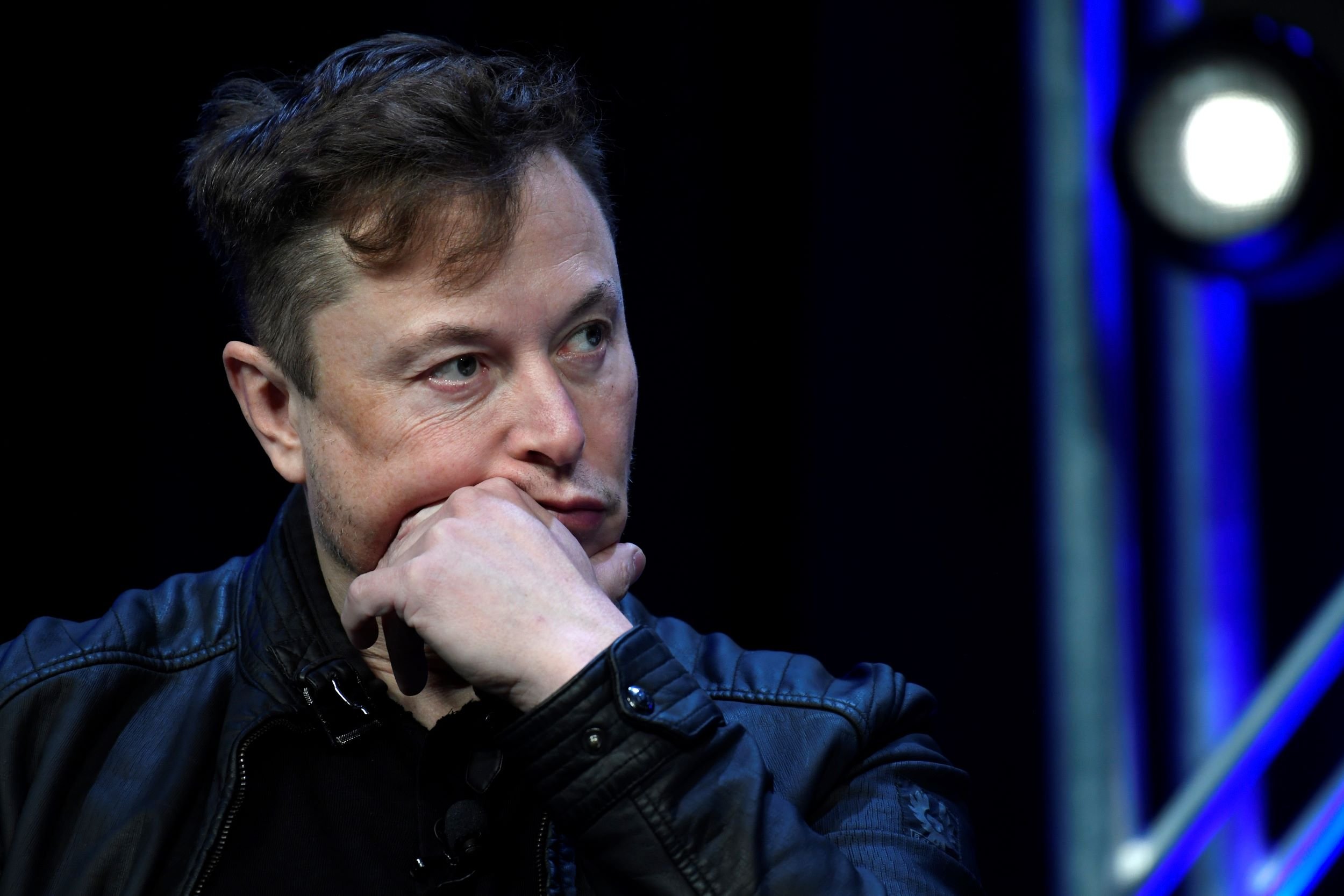 Elon Musk, who’s suing Microsoft, is also software giant’s special