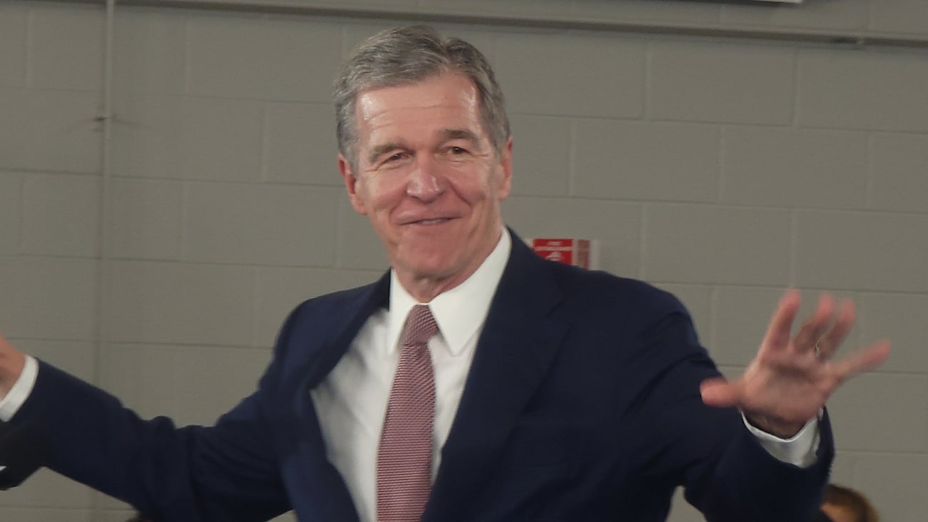 Roy Cooper, Whatley to face off in midterm race for US Senate