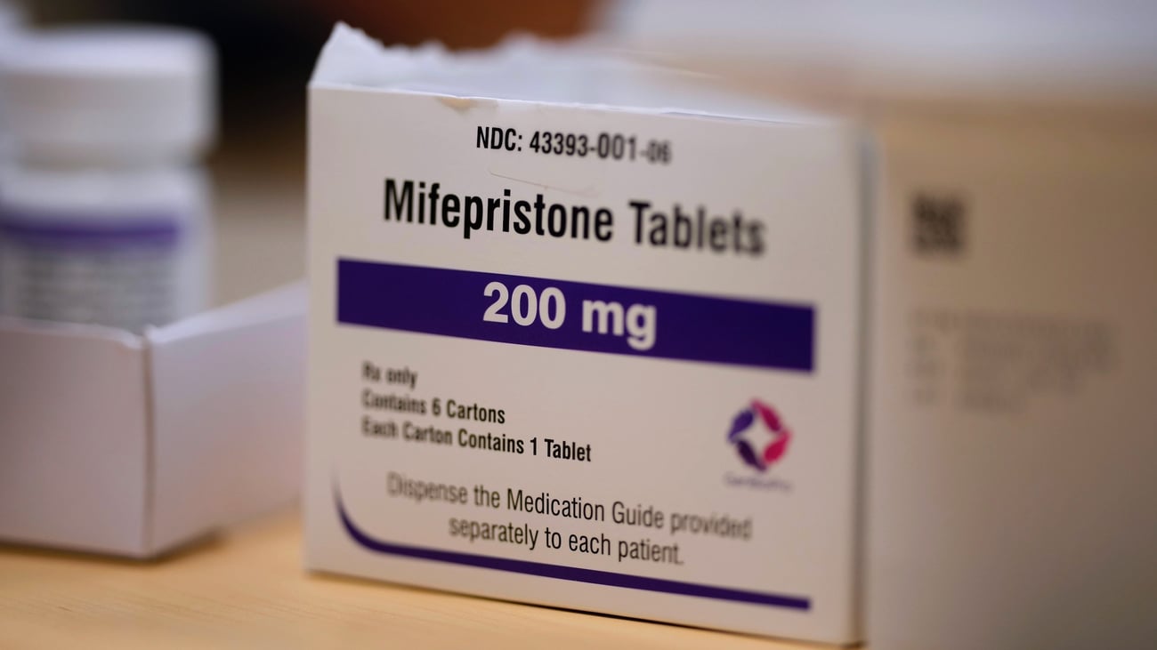 LegalWireDaily — Fifth Circuit blocks mailing of abortion pill nationwide