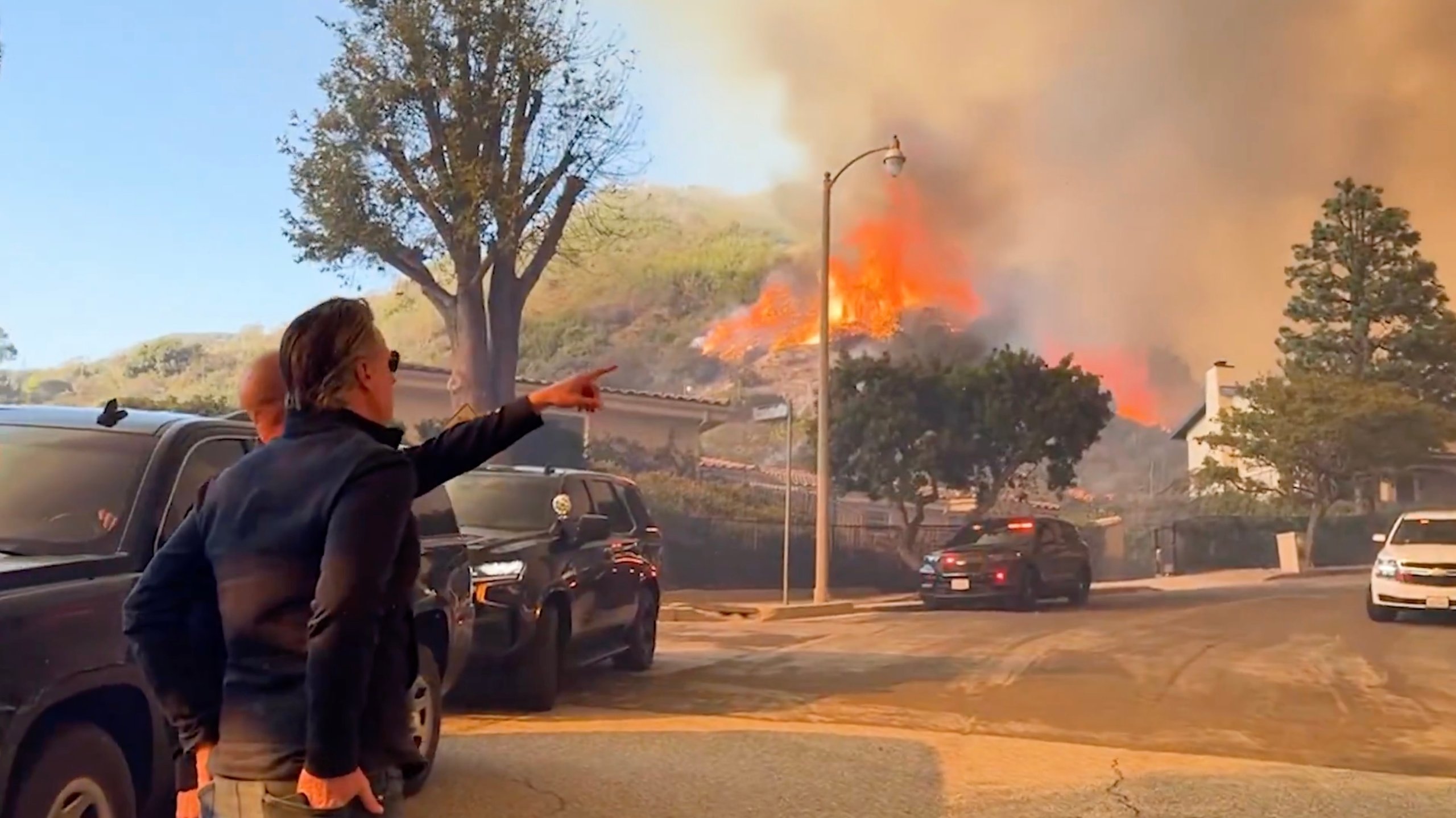 Wildfire in LA’s Pacific Palisades prompts evacuations Courthouse