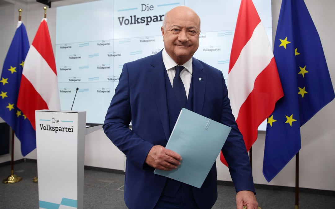 Conservative-led coalition to form Austria government without far right