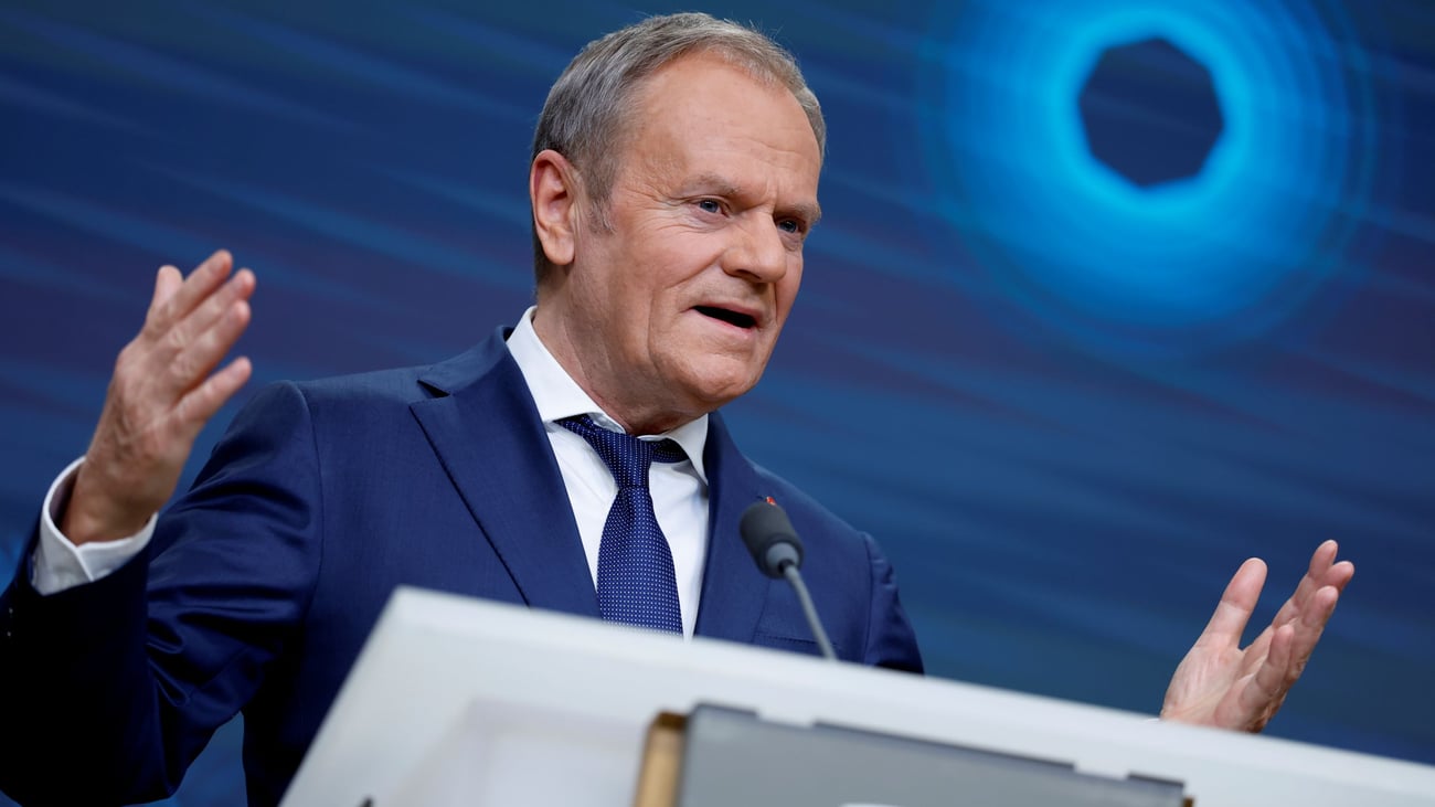 Polish leader Tusk claims Russia-linked crypto firm backed Nawrocki's presidential bid
