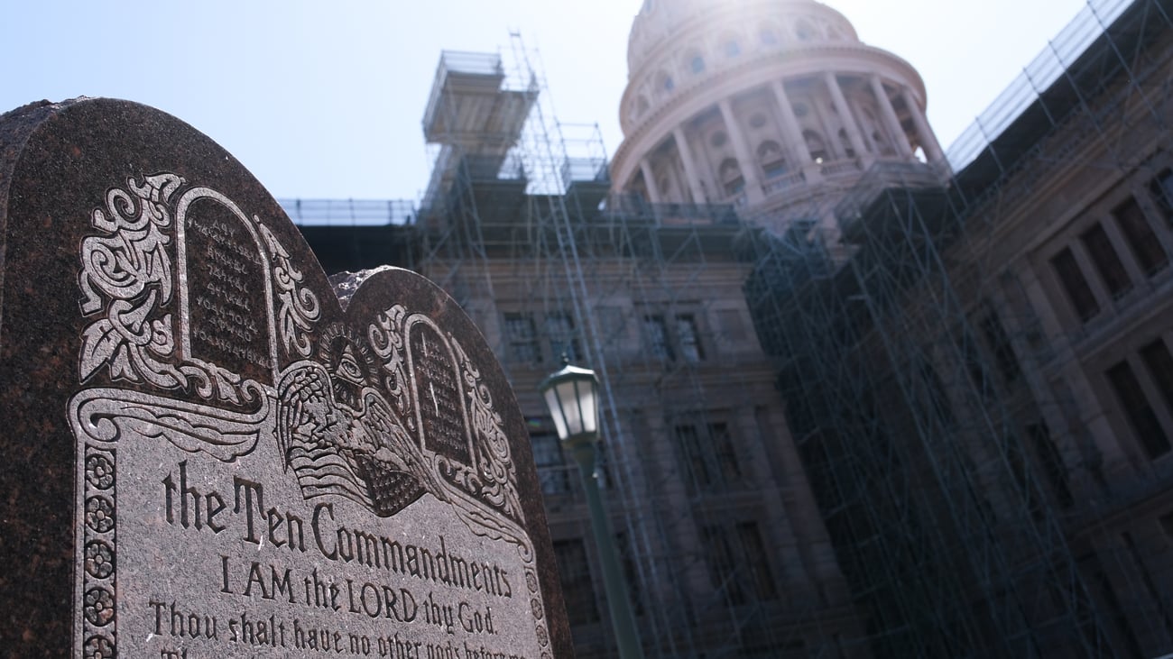 Fifth Circuit clears path for Ten Commandments in Texas classrooms