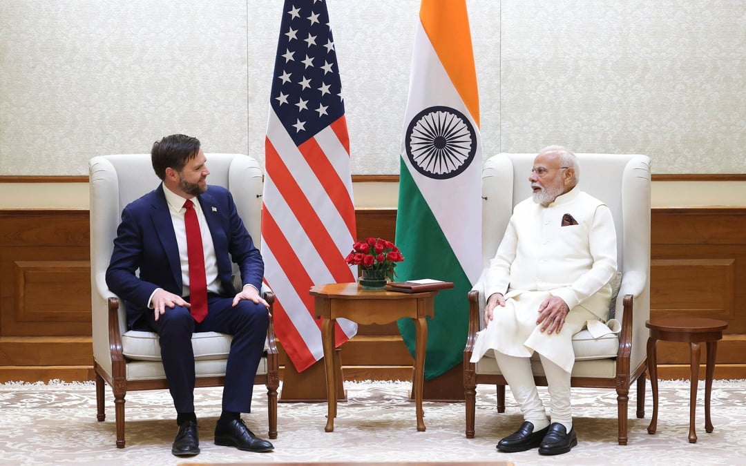 Vance and Modi meet in New Delhi to discuss trade deal and avoid US tariffs