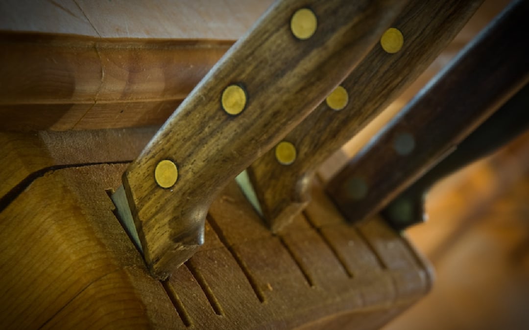 Is a steak knife a weapon? Oregon Supreme Court takes a stab at it
