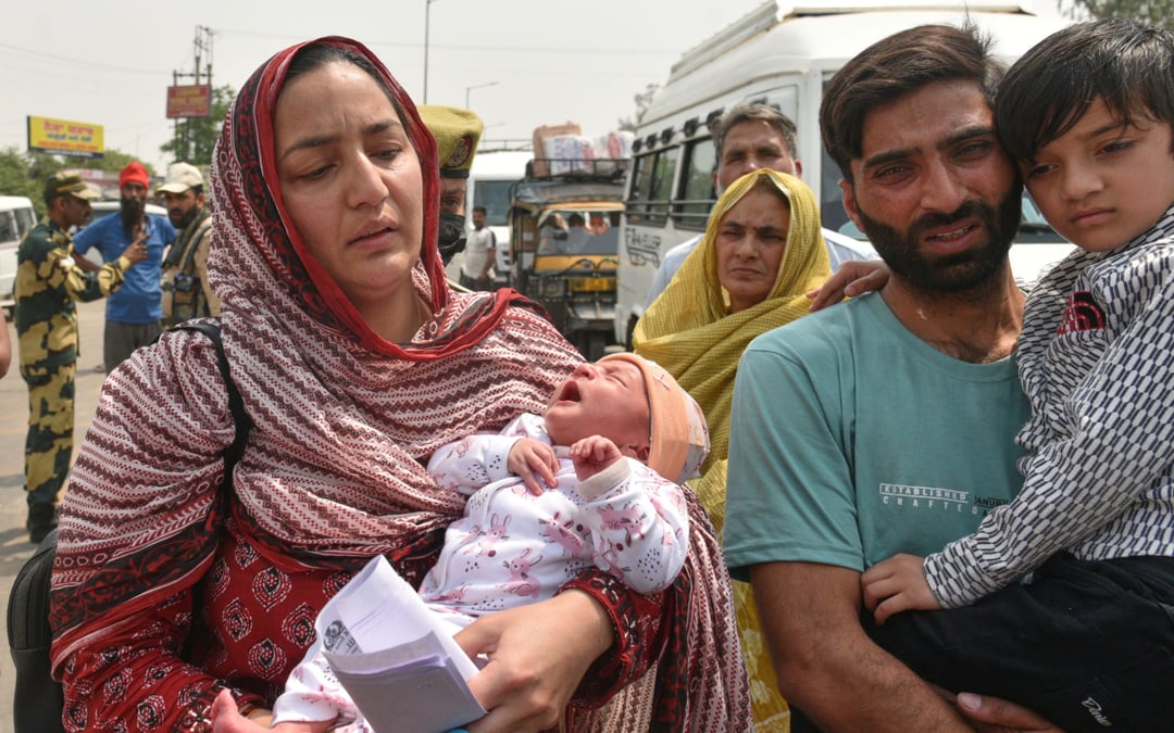 Pakistan says India planning strike after deadly Kashmir attack