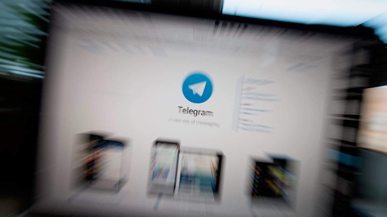 Researchers unmask trade in nude images on Telegram