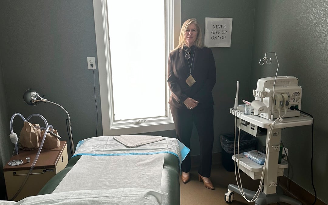 Abortions are resuming at a Wyoming clinic after judge suspends laws