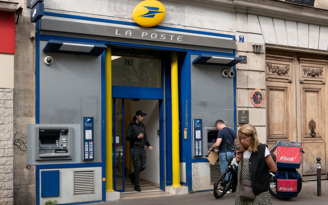25 countries suspend postal services to US over tariffs: UN